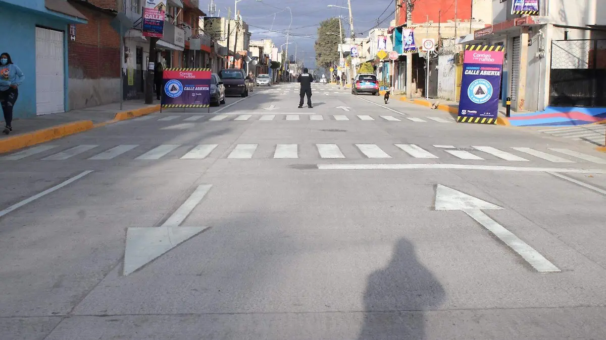 inaugura la calle Camino Nacional en Romero Vargas